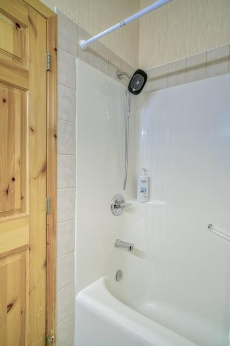 5 Mins To Banff - Cozy Townhome 2Br&2Bath - Banff Pass Included キャンモア エクステリア 写真