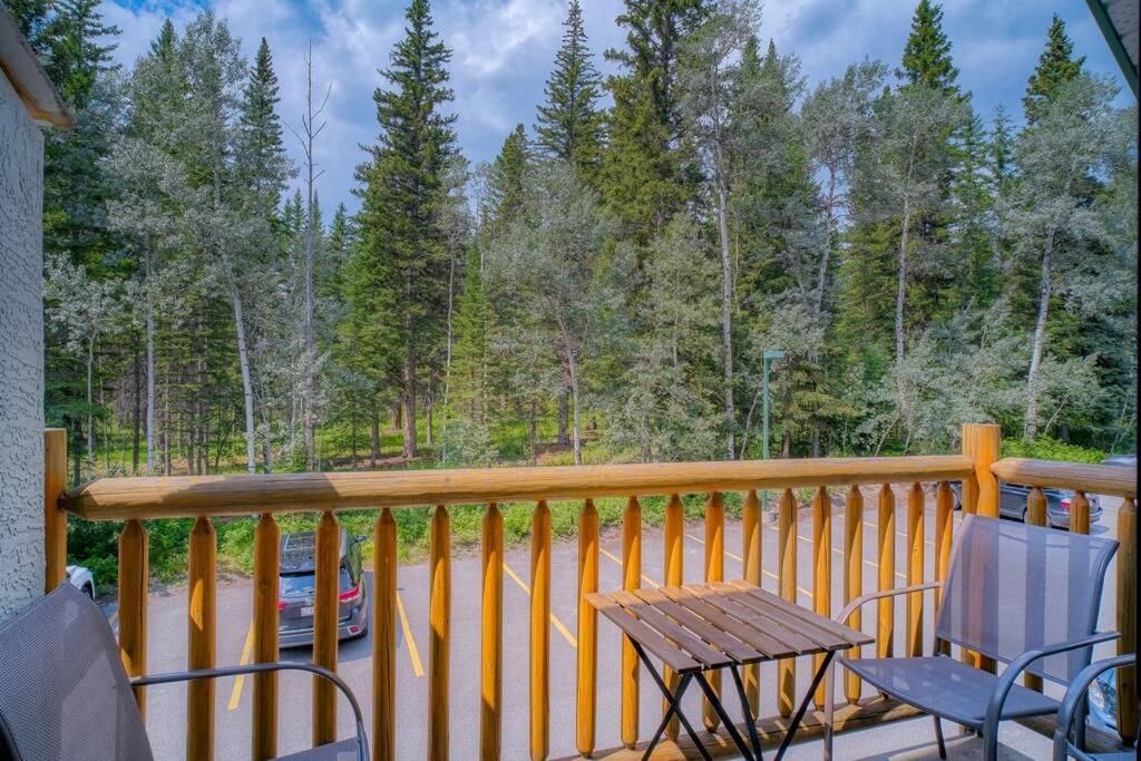 5 Mins To Banff - Cozy Townhome 2Br&2Bath - Banff Pass Included キャンモア エクステリア 写真